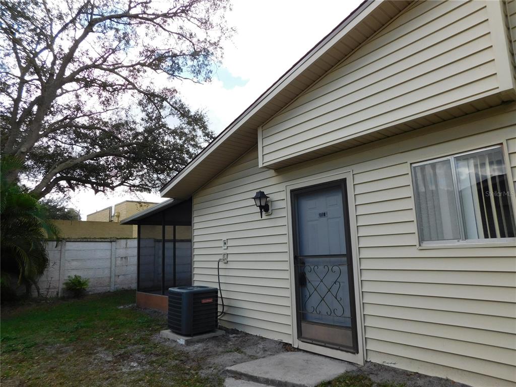 1118 SPRING MEADOW DRIVE