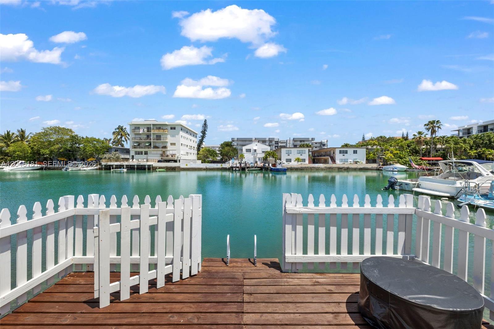 8135 Crespi Blvd # 4, Miami Beach FL 33141