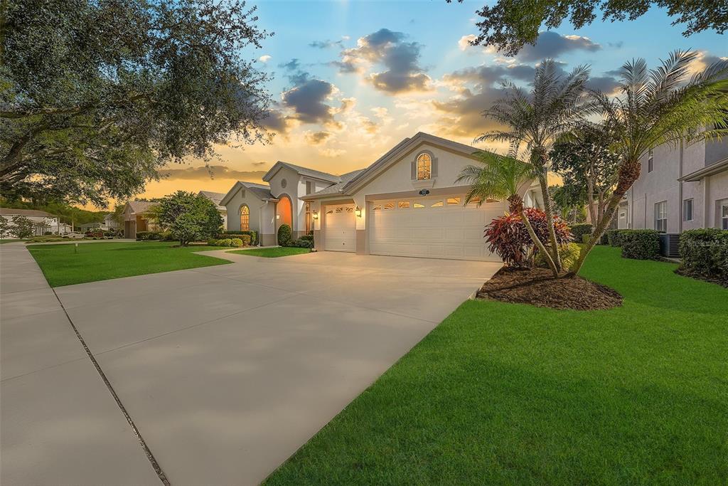 2112 CLIMBING IVY DRIVE