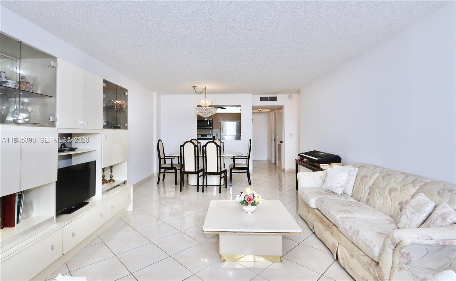 2401 S Ocean Dr # 806, Hollywood FL 33019