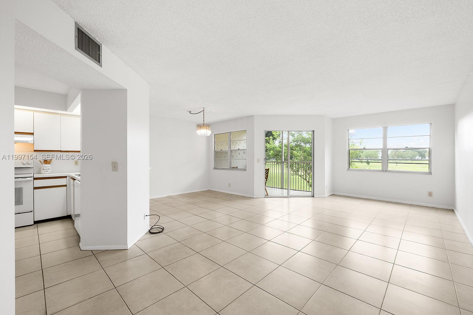 901 SW 128th Ave # 212E, Pembroke Pines FL 33027