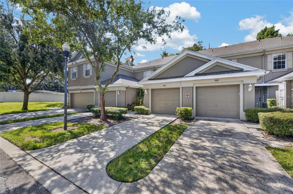 9831 BLUE PALM WAY