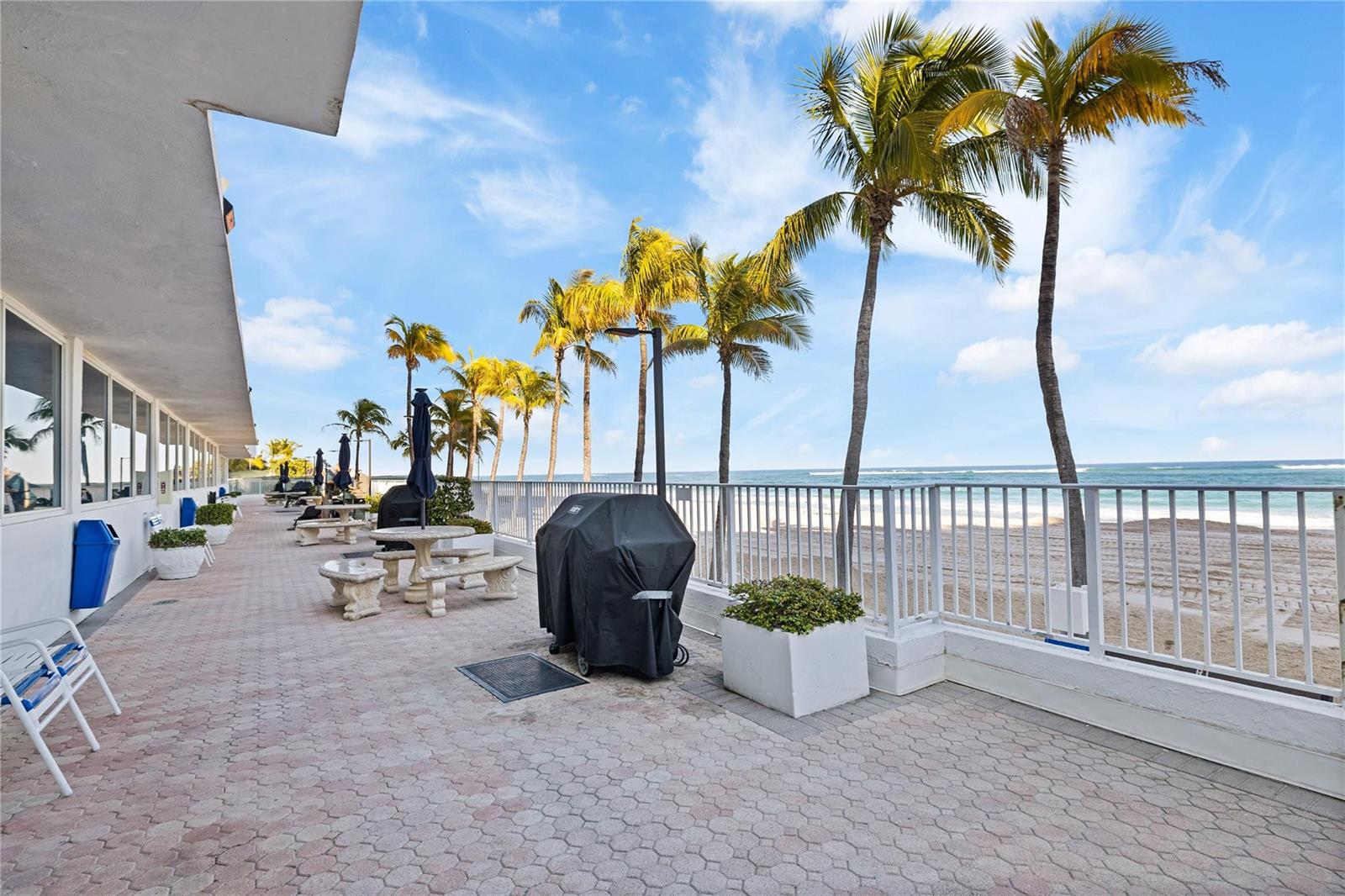 1360 S Ocean Boulevard # 403, Pompano Beach FL 33062