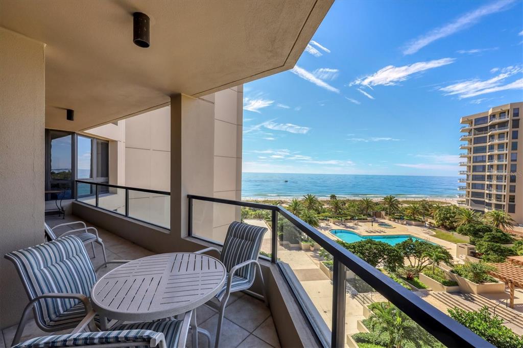 1211 GULF OF MEXICO DRIVE UNIT 405