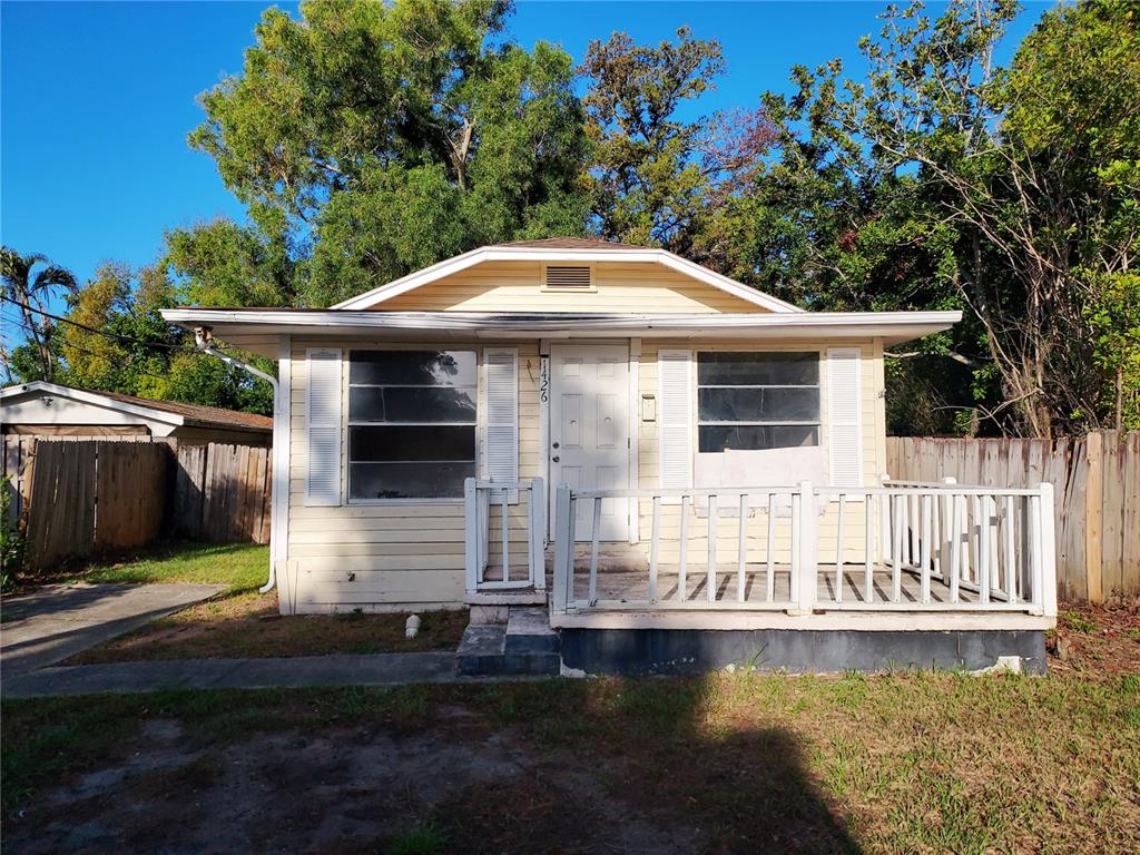 1426 17TH STREET W