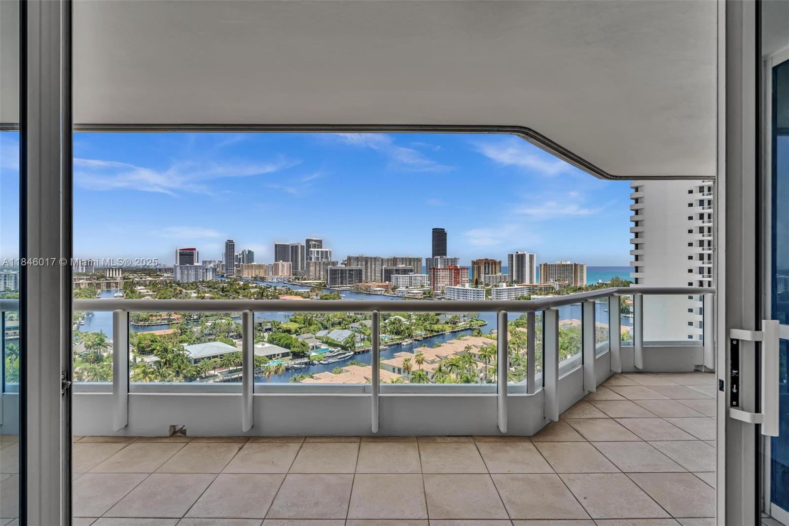 21205 Yacht Club Dr # 1809, Aventura FL 33180