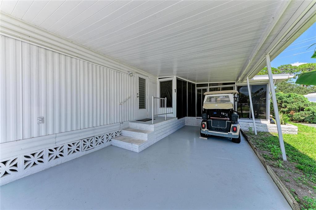 4924 OAKLAND HILLS AVENUE, SARASOTA, FL — photo 4 of 30