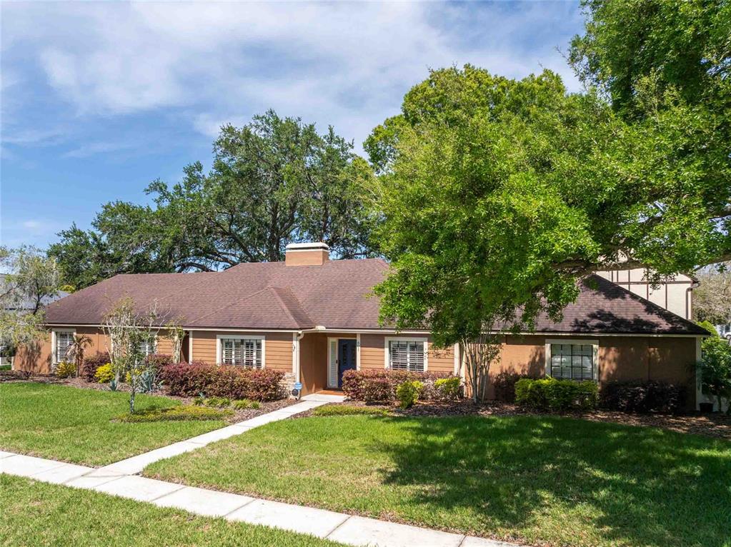 601 COLEBROOK COURT