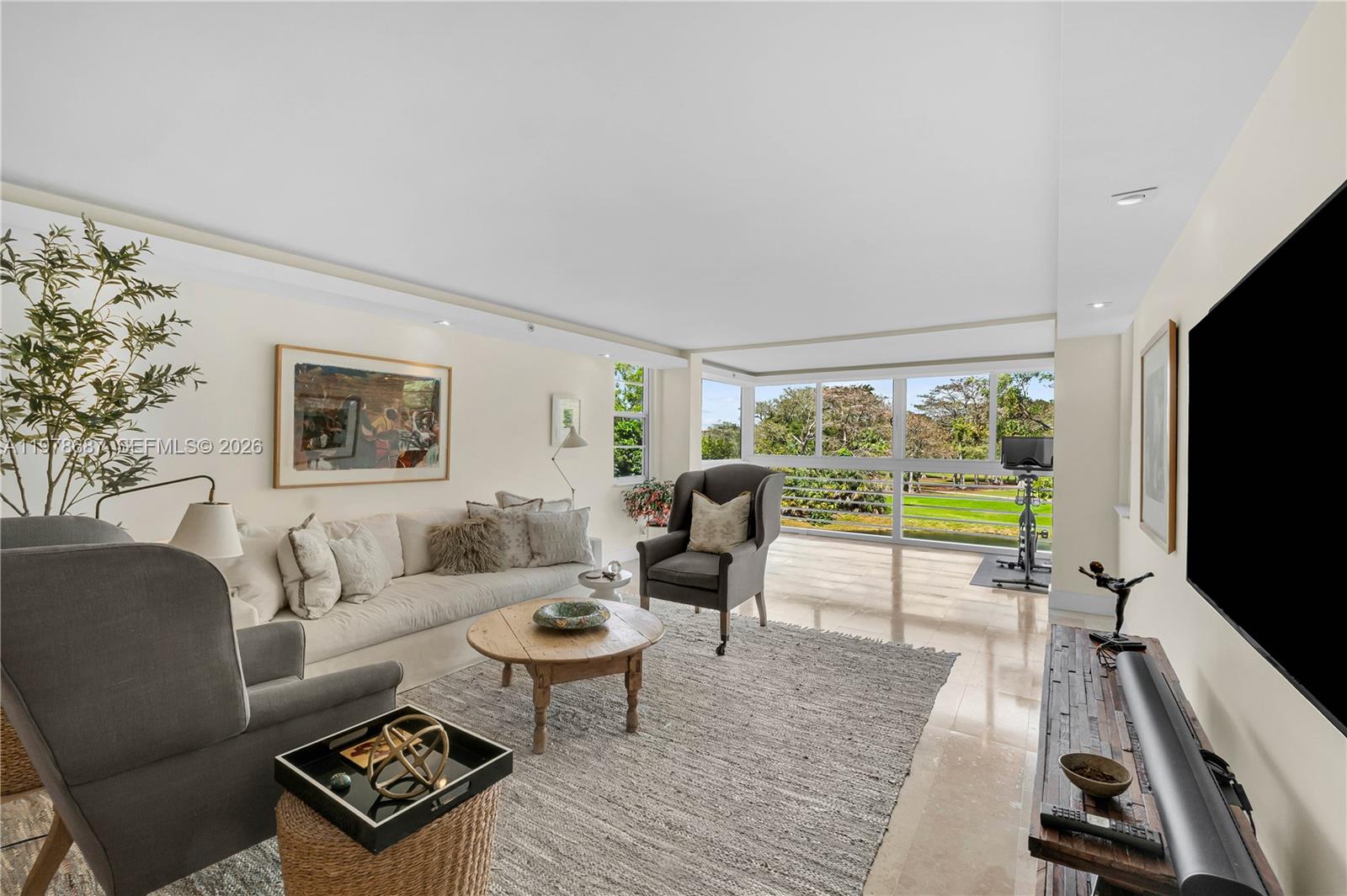 4015 W Palm Aire Dr # 307, Pompano Beach FL 33069