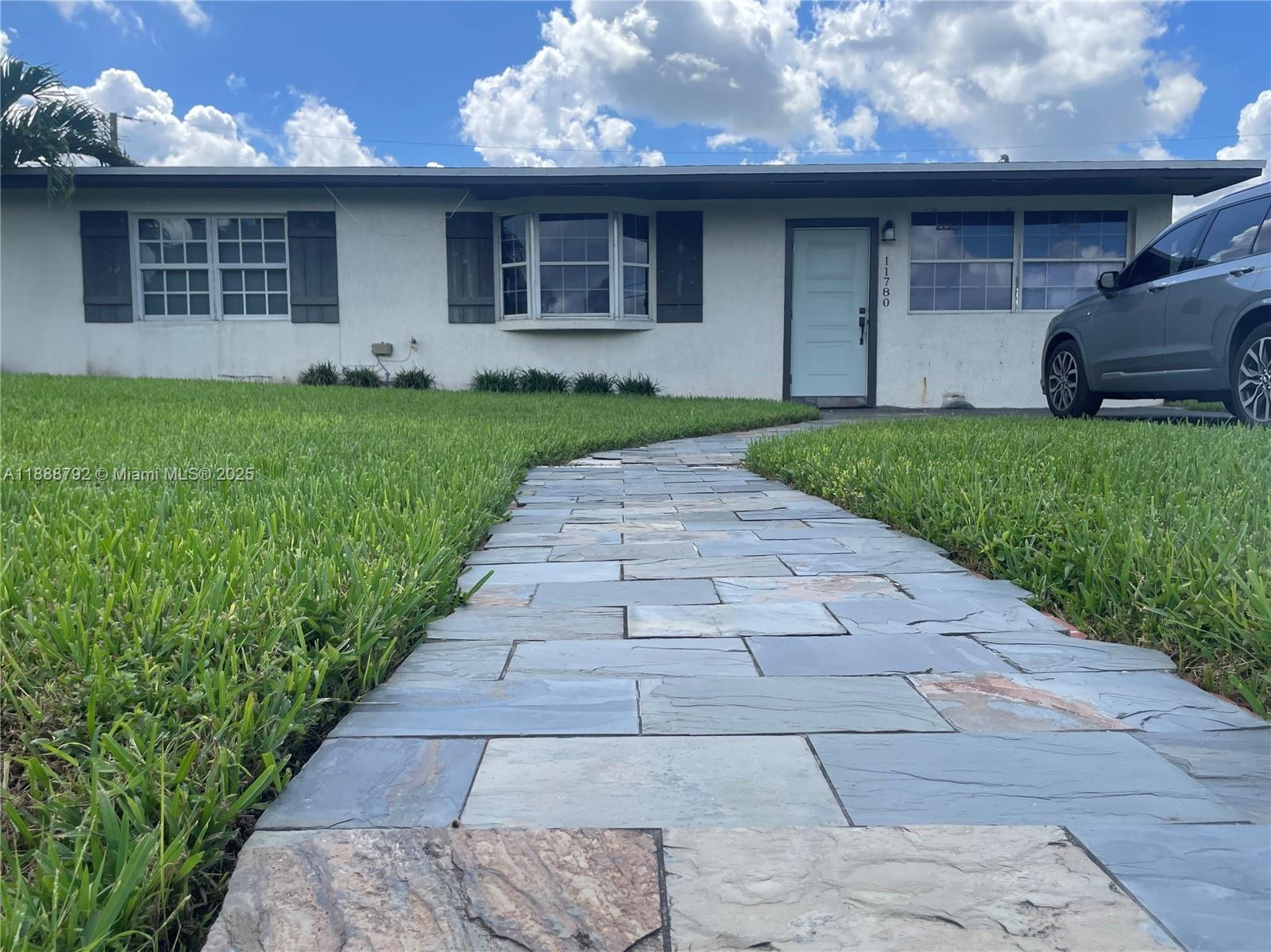 11780 SW 227th St, Miami FL 33170