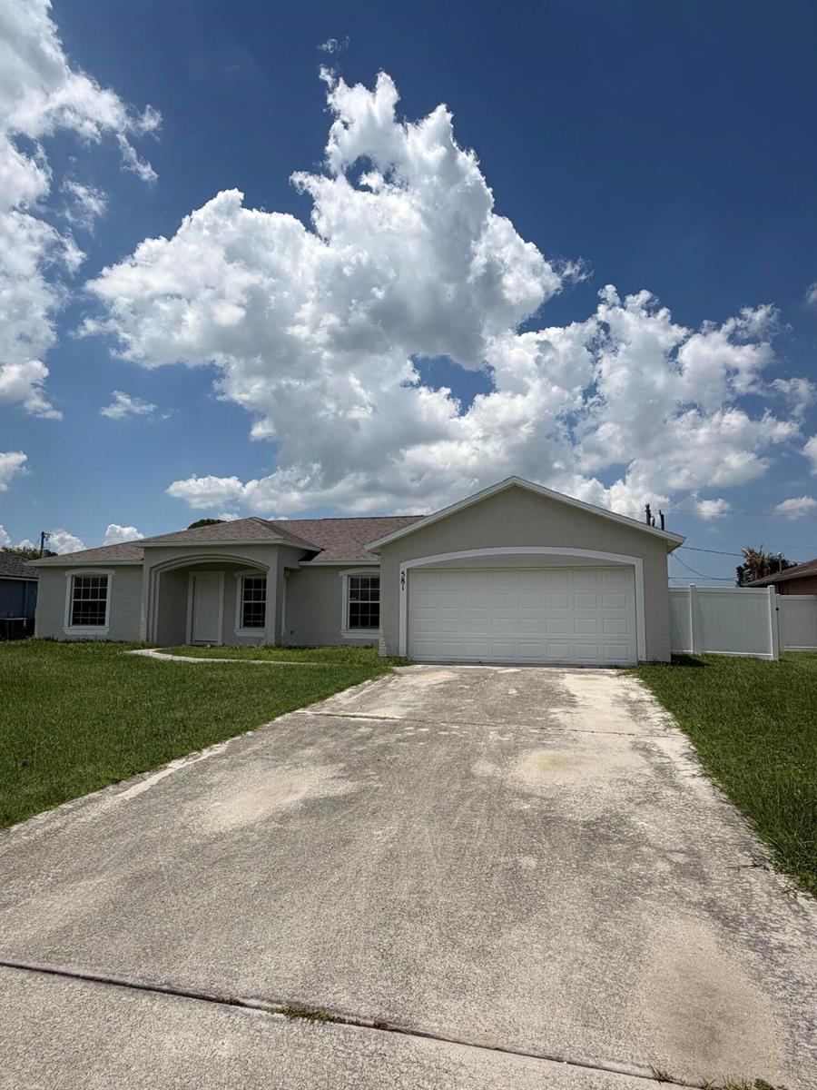 581 NW Goldcoast Avenue, Port St. Lucie FL 34983