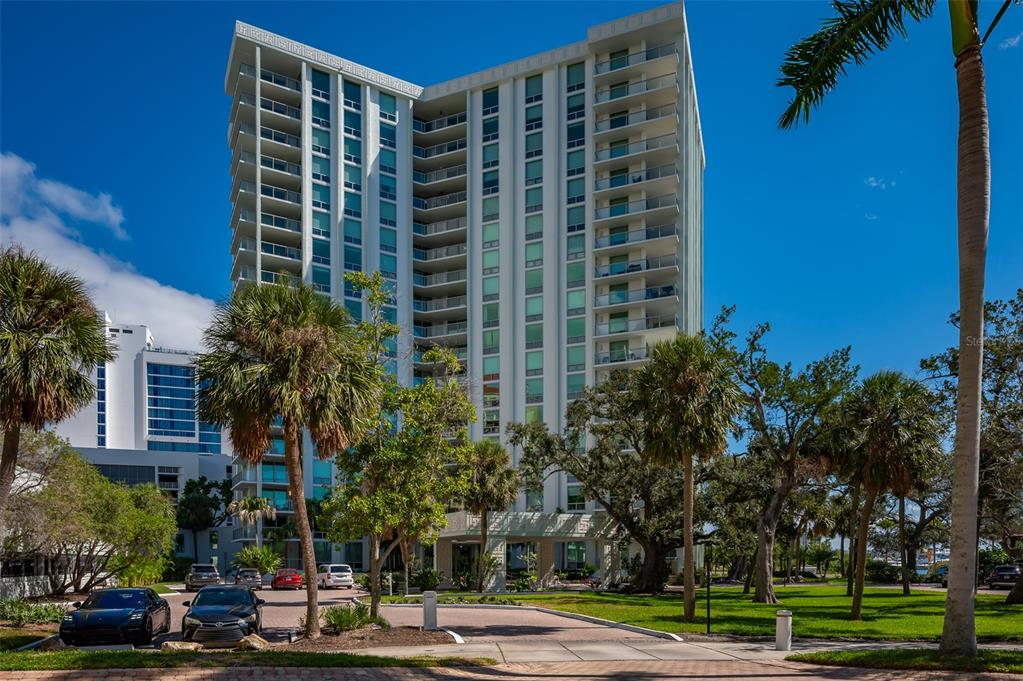 1111 N GULFSTREAM AVENUE UNIT 16F