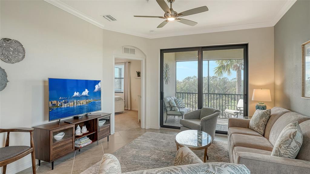 17510 GAWTHROP DRIVE UNIT 308, BRADENTON, FL — photo 4 of 30