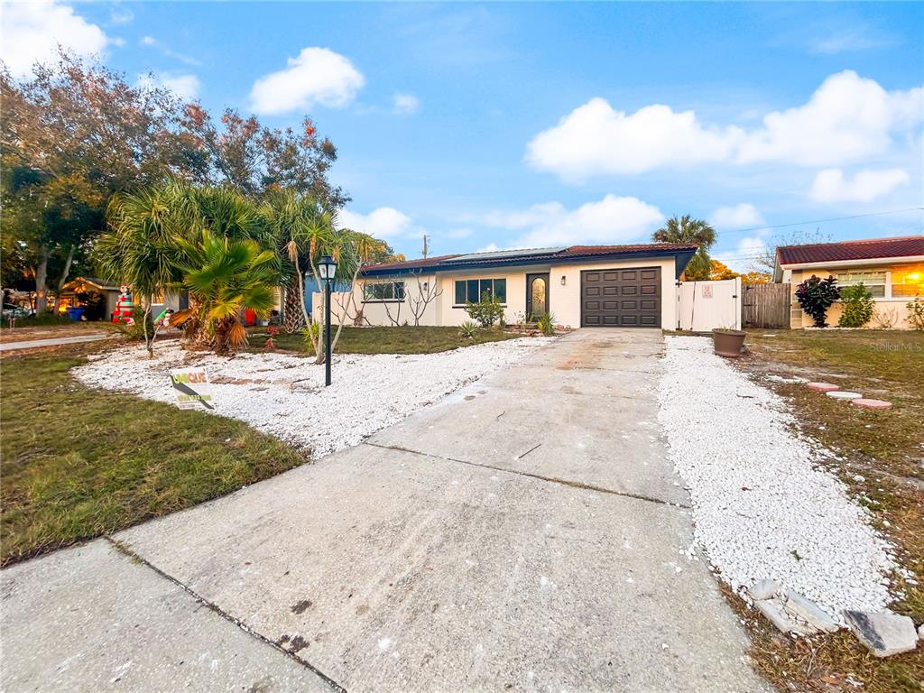 2078 SHADOW LANE