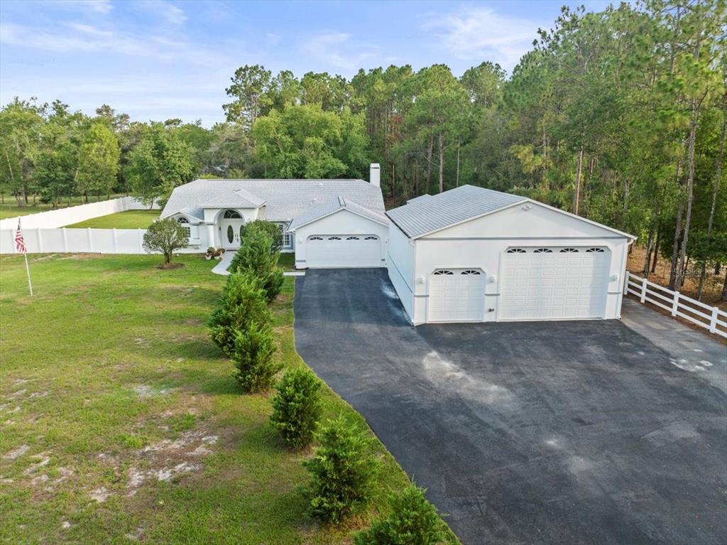 15430 OAKCREST CIRCLE