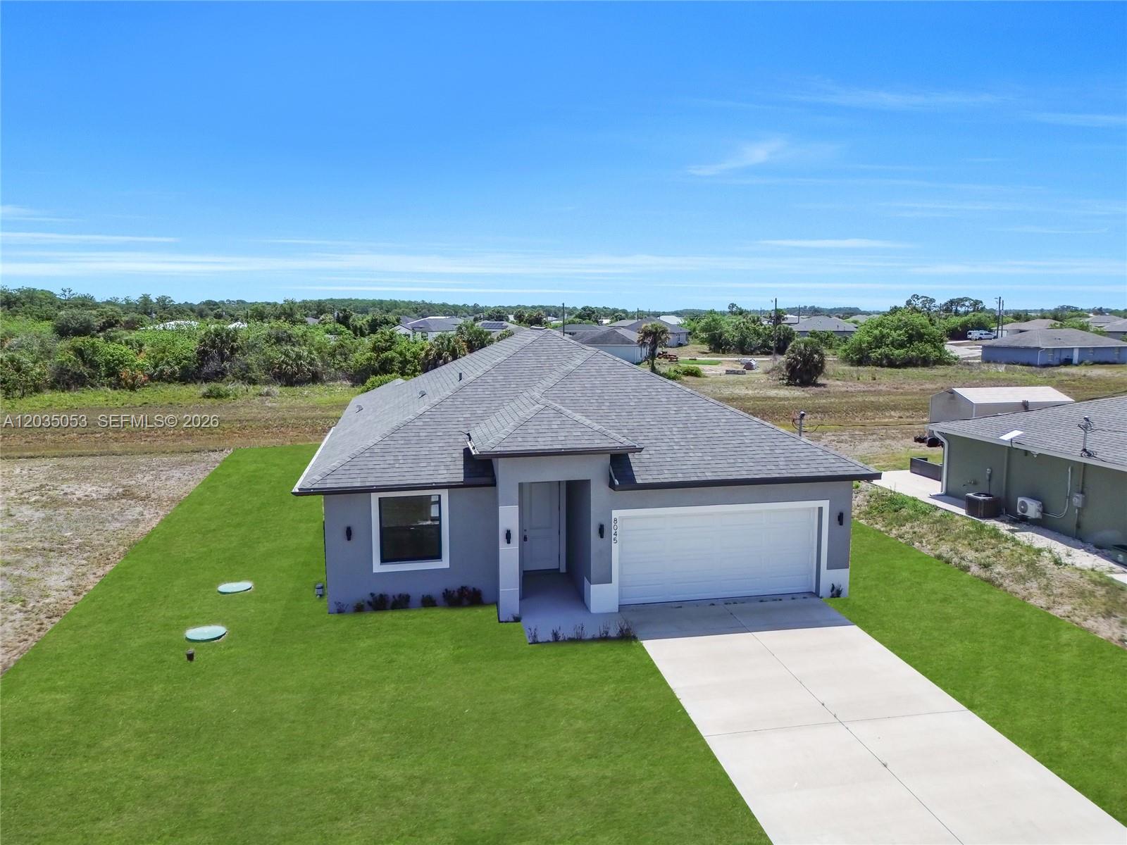 8045 Buttercup Cir, La Belle FL 33935