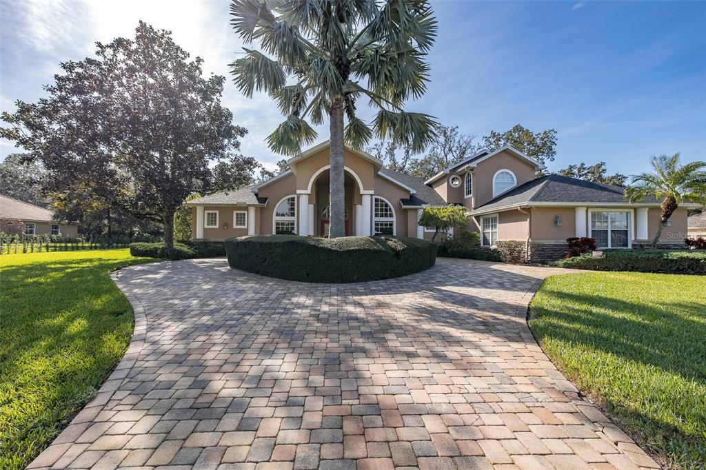 1226 OAK MEADOW POINT