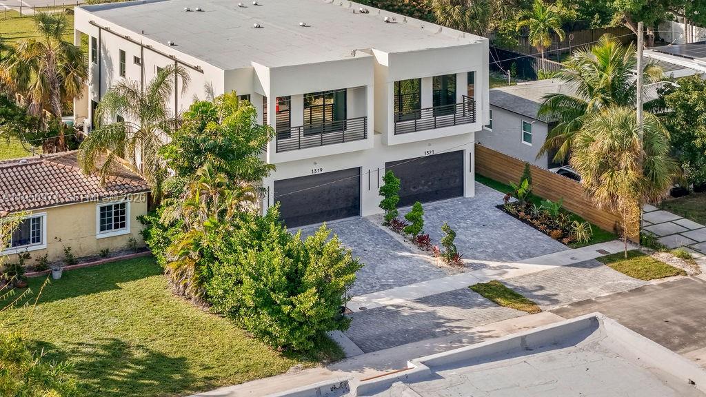 1321 NE 13th Ave, Fort Lauderdale FL 33304