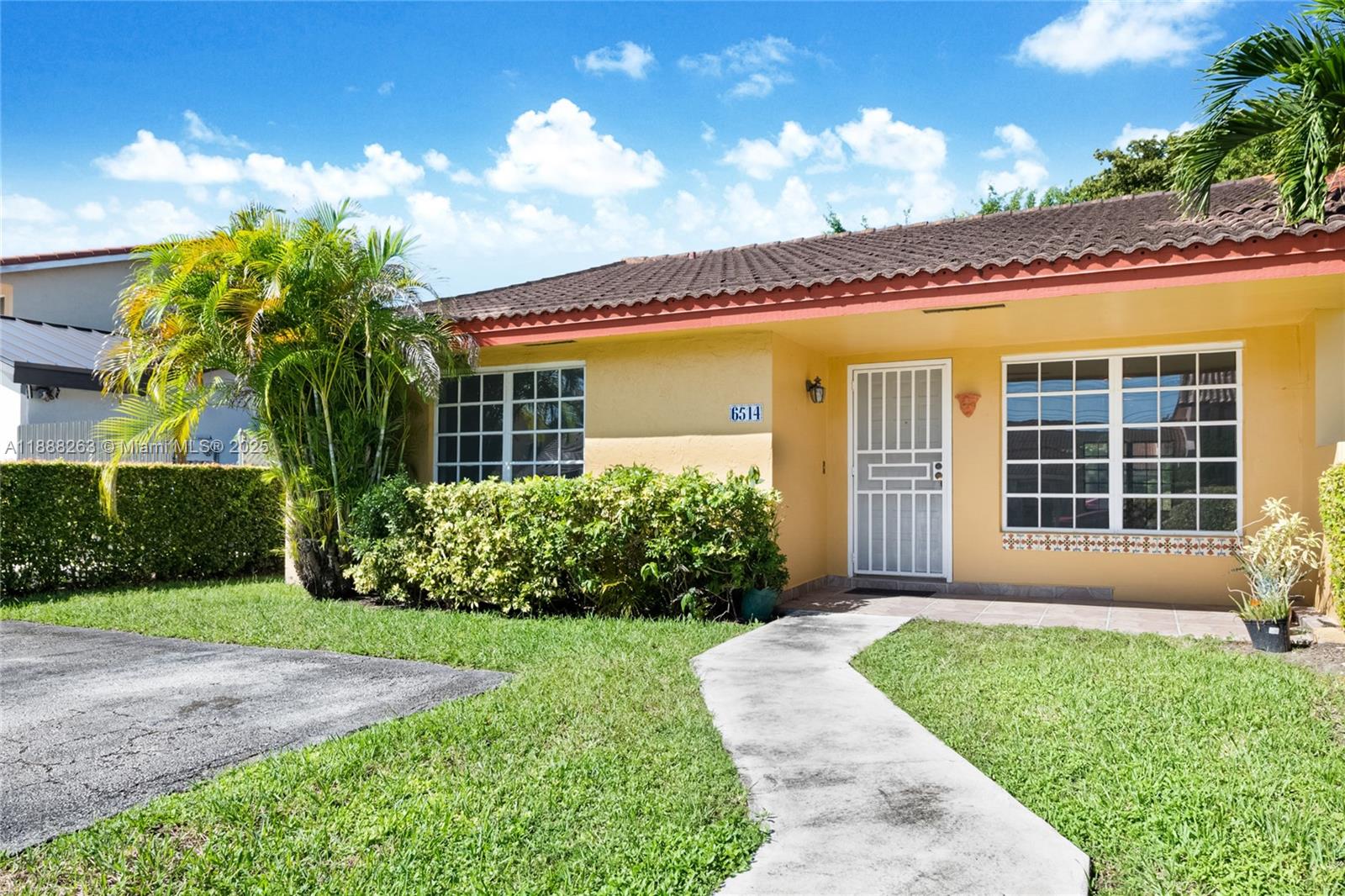 6514 SW 136th Ct, Miami FL 33183