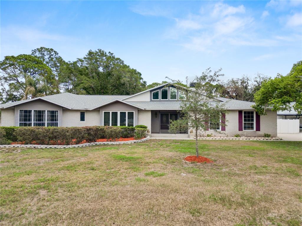 6230 FORESTWOOD DRIVE W