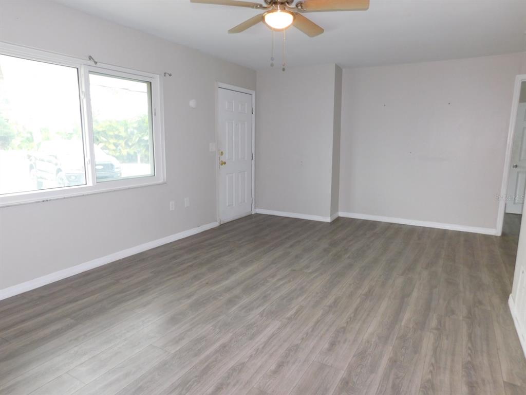 4721 POMPANO ROAD, VENICE, FL — photo 5 of 13