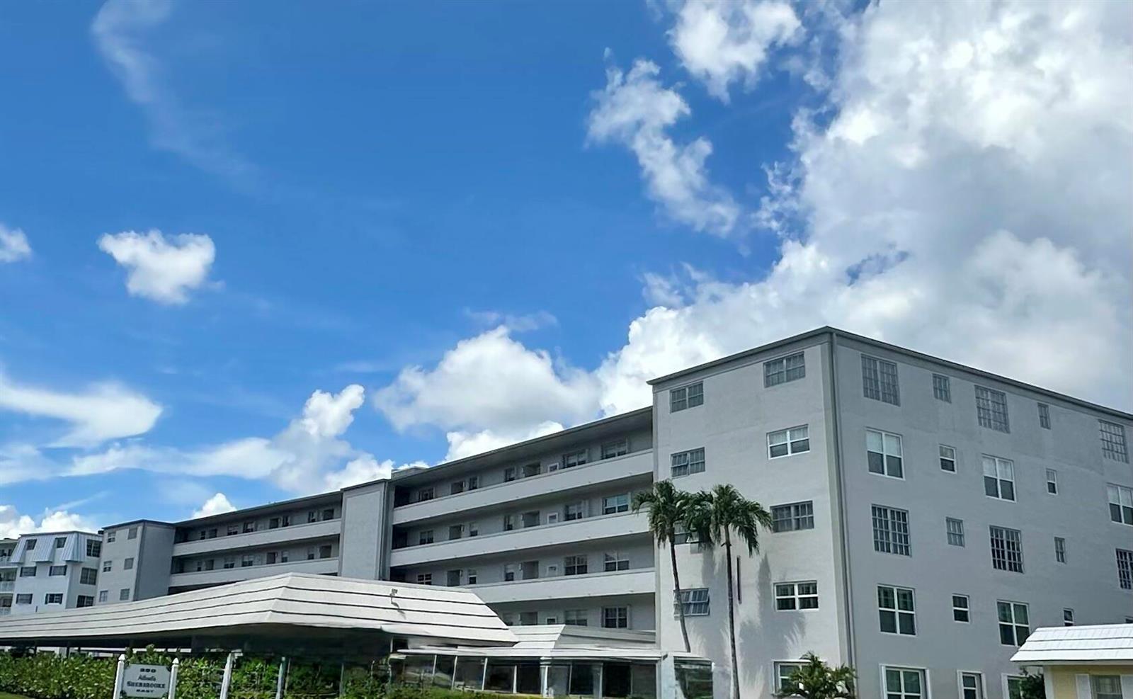 250 John F Kennedy Drive # 202, Atlantis FL 33462