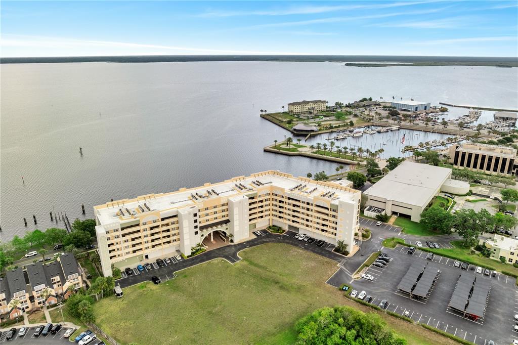 225 W SEMINOLE BOULEVARD UNIT 409