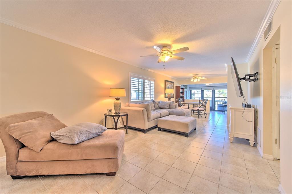 1008 APOLLO BEACH BOULEVARD UNIT 201, APOLLO BEACH, FL — photo 4 of 30