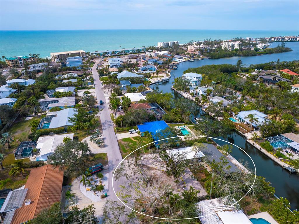 615 BUTTONWOOD DRIVE, LONGBOAT KEY, FL — photo 2 of 30