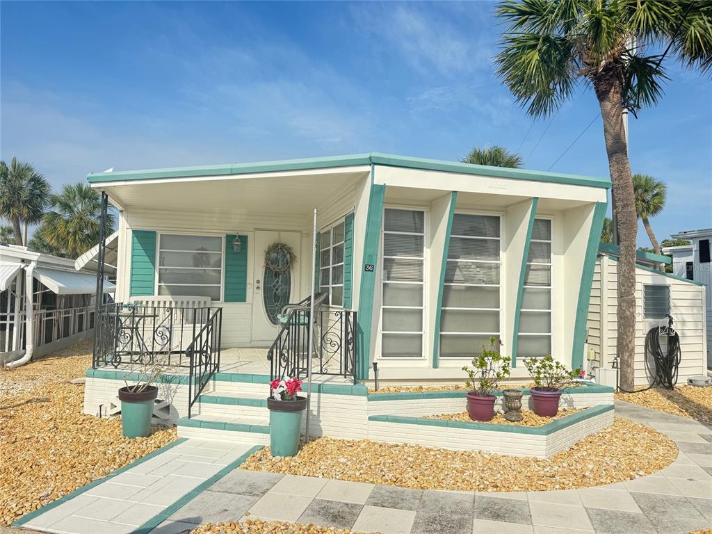 4851 W GANDY BOULEVARD UNIT B7L36