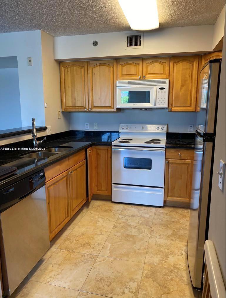 19601 E Country Club Dr # 7303, Aventura FL 33180