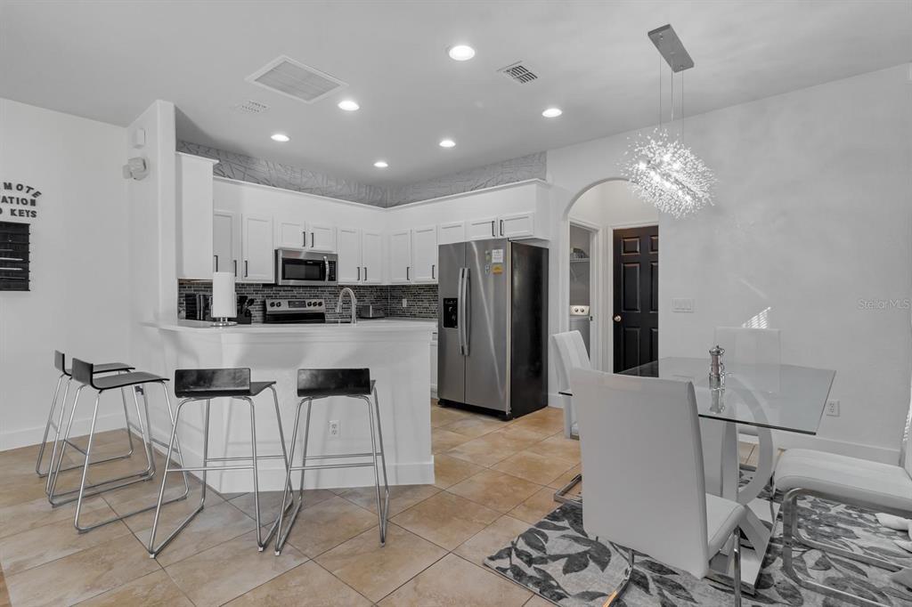 16748 LAZY BREEZE LOOP, CLERMONT, FL — photo 4 of 30