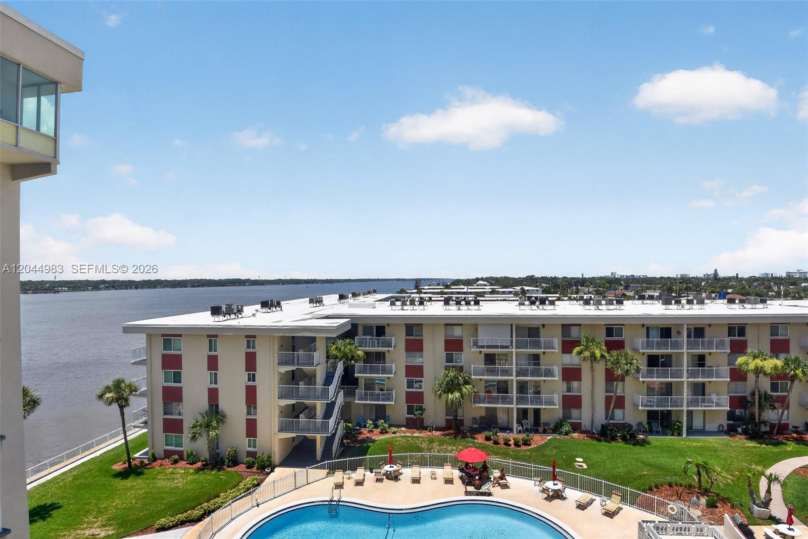 2711 N HALIFAX AVE # 693, Daytona FL 32118