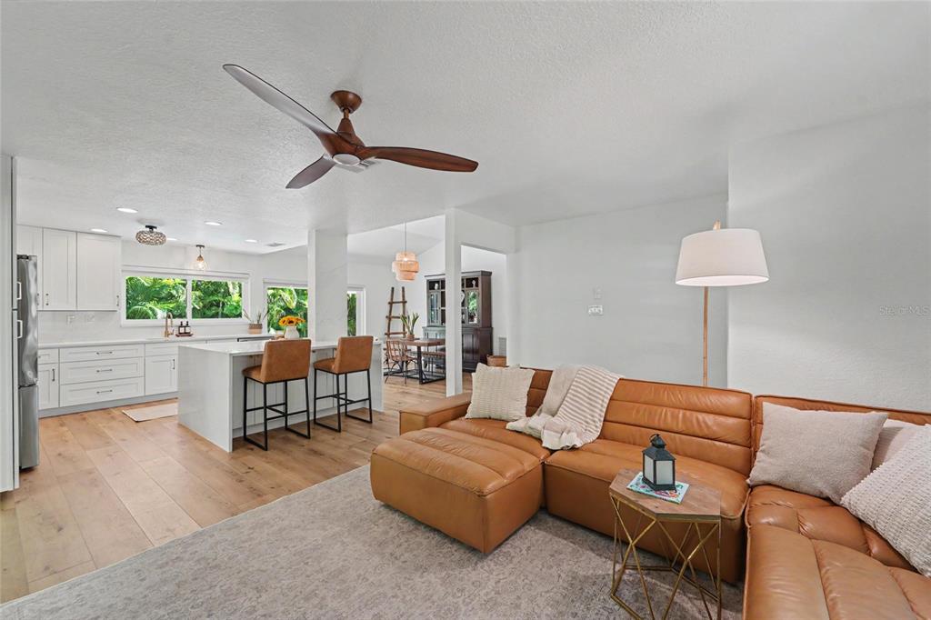 13461 DEL PRADO DRIVE S, LARGO, FL — photo 4 of 30