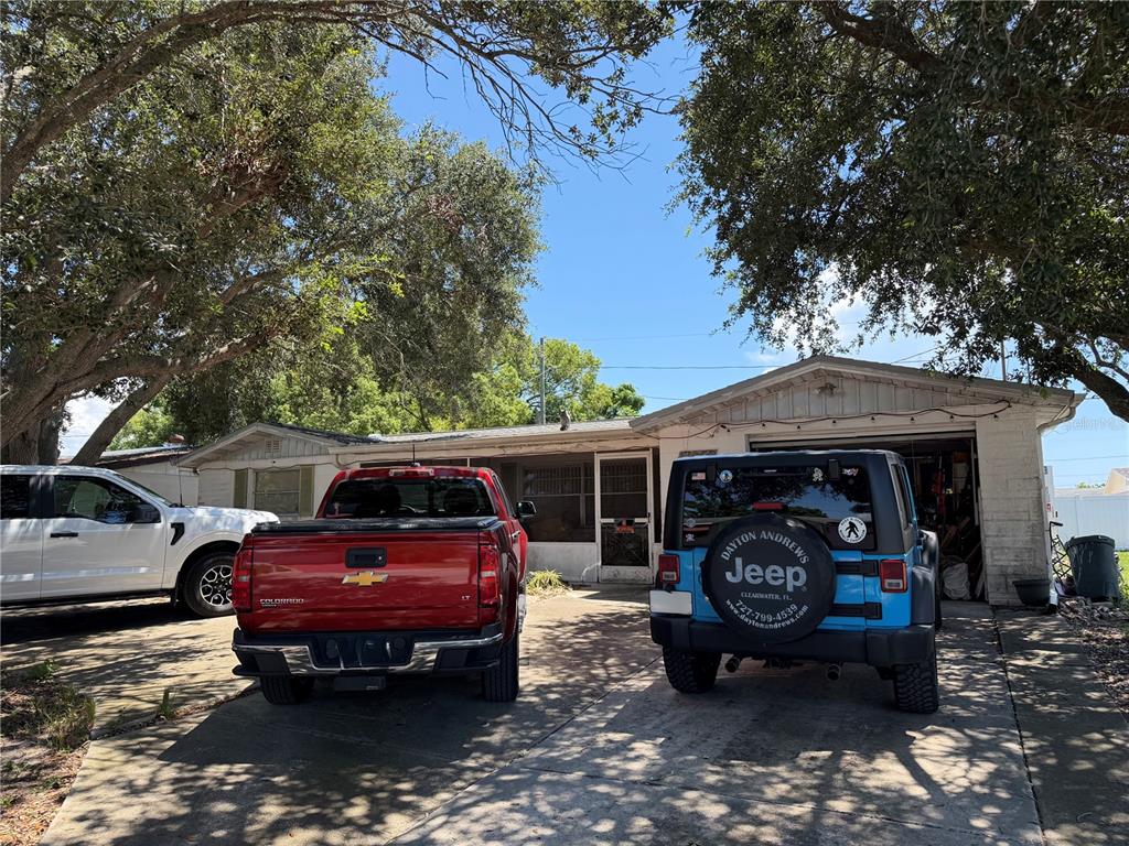 5136 MECASLIN DRIVE
