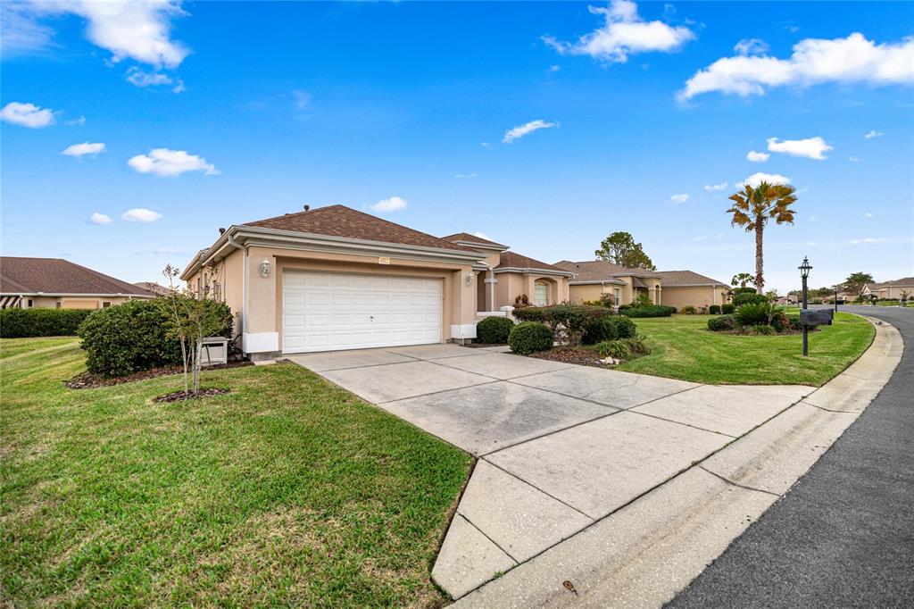 9512 SE 124TH LOOP, SUMMERFIELD, FL — photo 3 of 30