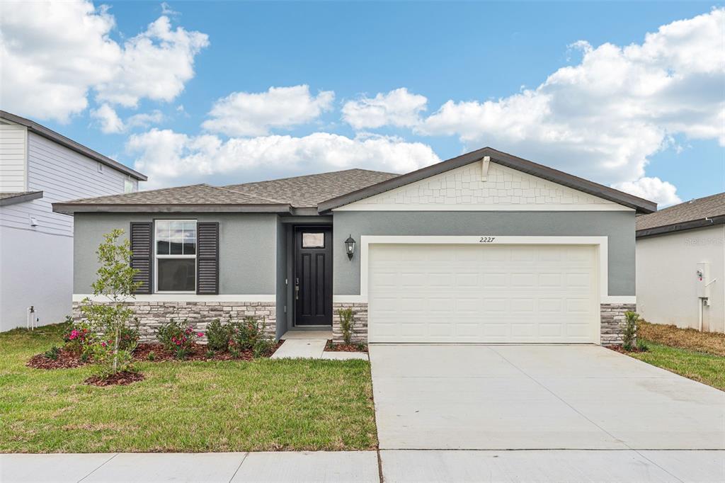 2227 SAGELAND WAY