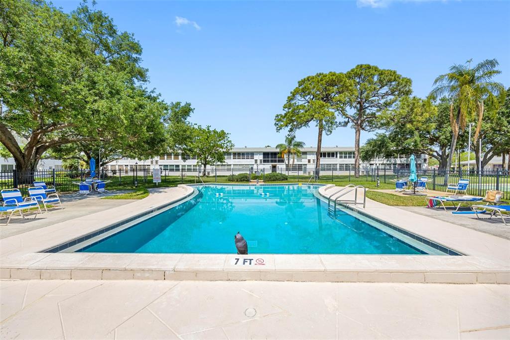 1000 79TH AVENUE N UNIT 211