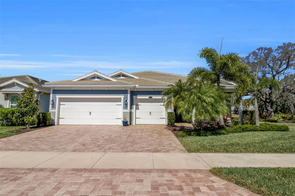 5649 LONG SHORE LOOP, SARASOTA, FL — photo 2 of 30
