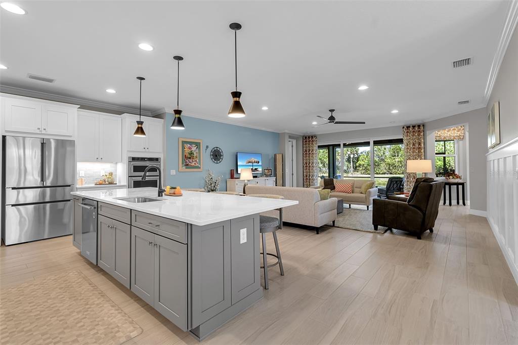 5649 LONG SHORE LOOP, SARASOTA, FL — photo 5 of 30