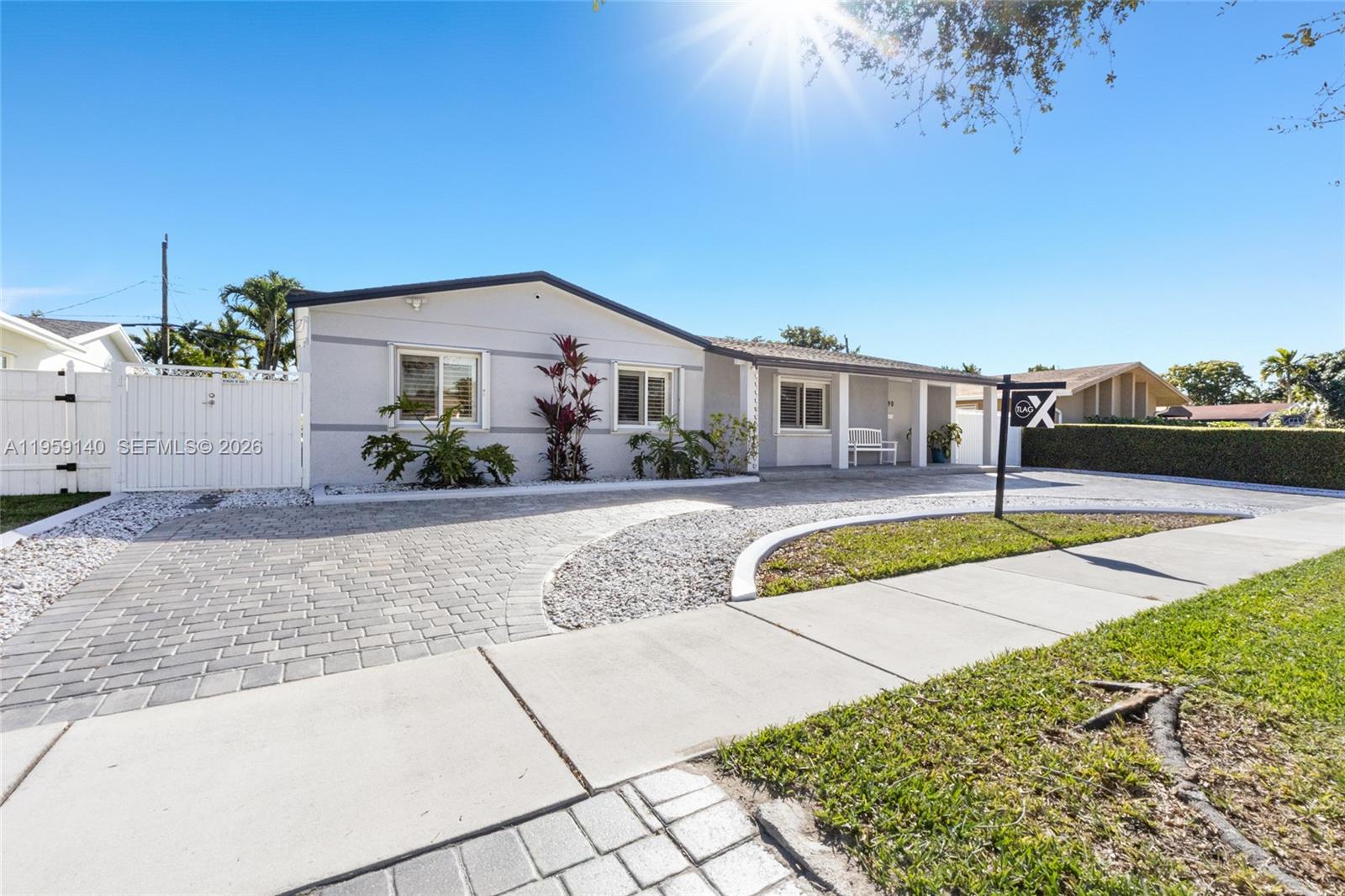9390 SW 190th St, Cutler Bay FL 33157