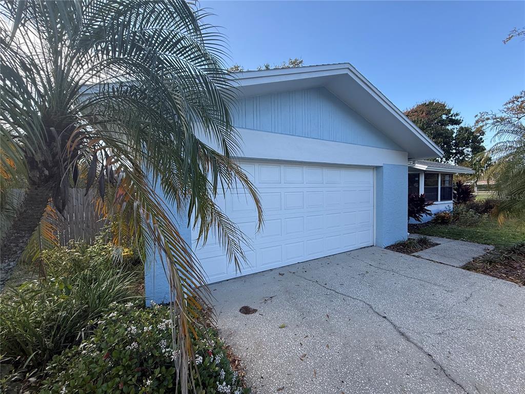1982 SETON DRIVE