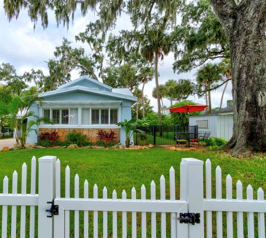 111 FLEMING AVENUE