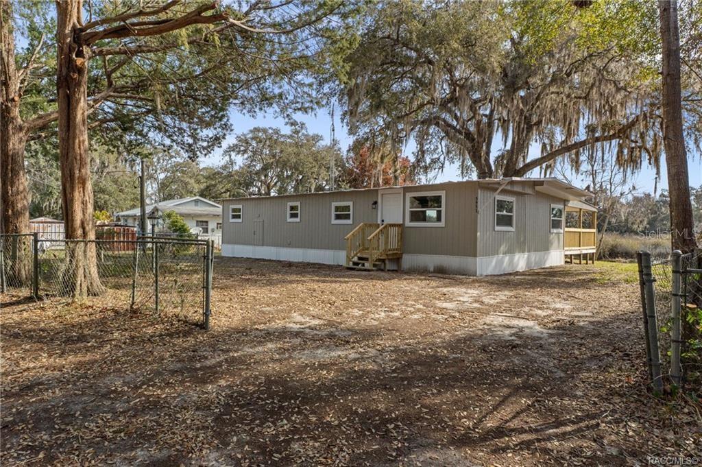 5951 N TSALA APOPKA DRIVE