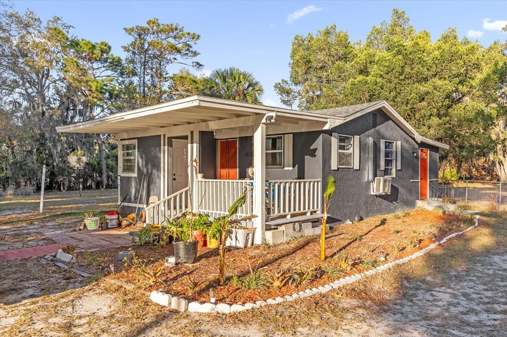 585 DOCTORS DRIVE