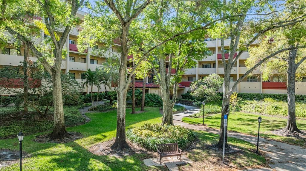 3076 EASTLAND BOULEVARD UNIT 305