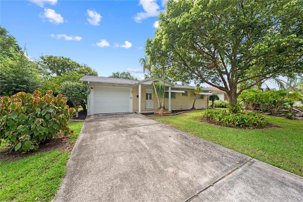 325 FLORIDA AVENUE, ST CLOUD, FL — photo 4 of 30