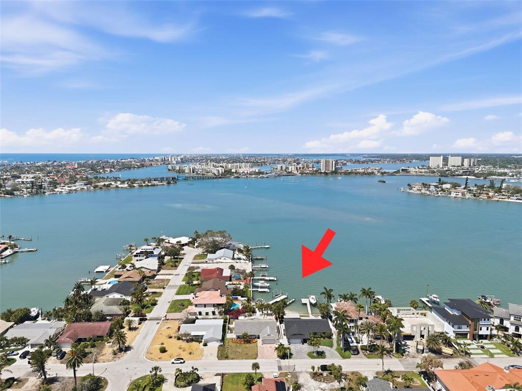 711 64TH AVENUE, ST PETE BEACH, FL — photo 4 of 30