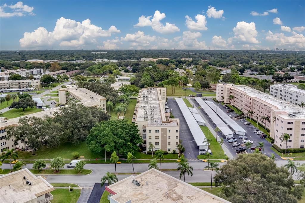 5705 80TH STREET N UNIT 207