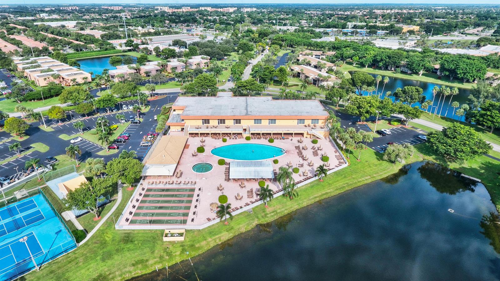 15235 Lakes Of Delray Boulevard # 299, Delray Beach FL 33484